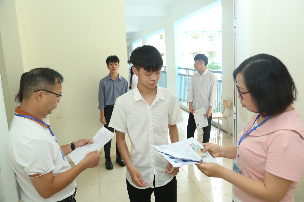 Bộ GD&ĐT hướng dẫn tổ chức ôn thi tốt nghiệp THPT năm 2025