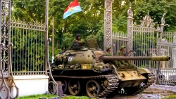 Những người trẻ làm sống dậy hình ảnh lịch sử ngày Giải phóng