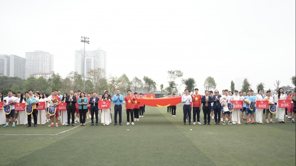 Khai mạc giải bóng đá CNVCLĐ Cúp báo Lao động Thủ đô lần thứ X