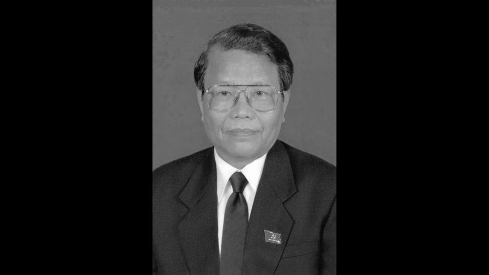 Tổ chức Lễ tang Đồng chí Trần Đức Lương với nghi thức Lễ Quốc tang