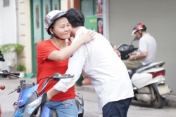 Gia đình - điểm tựa vững chắc cho sĩ tử "vượt vũ môn"