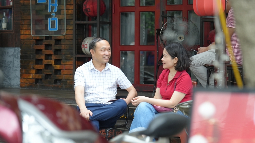 Cứ yên tâm con nhé, có ba mẹ đây rồi!