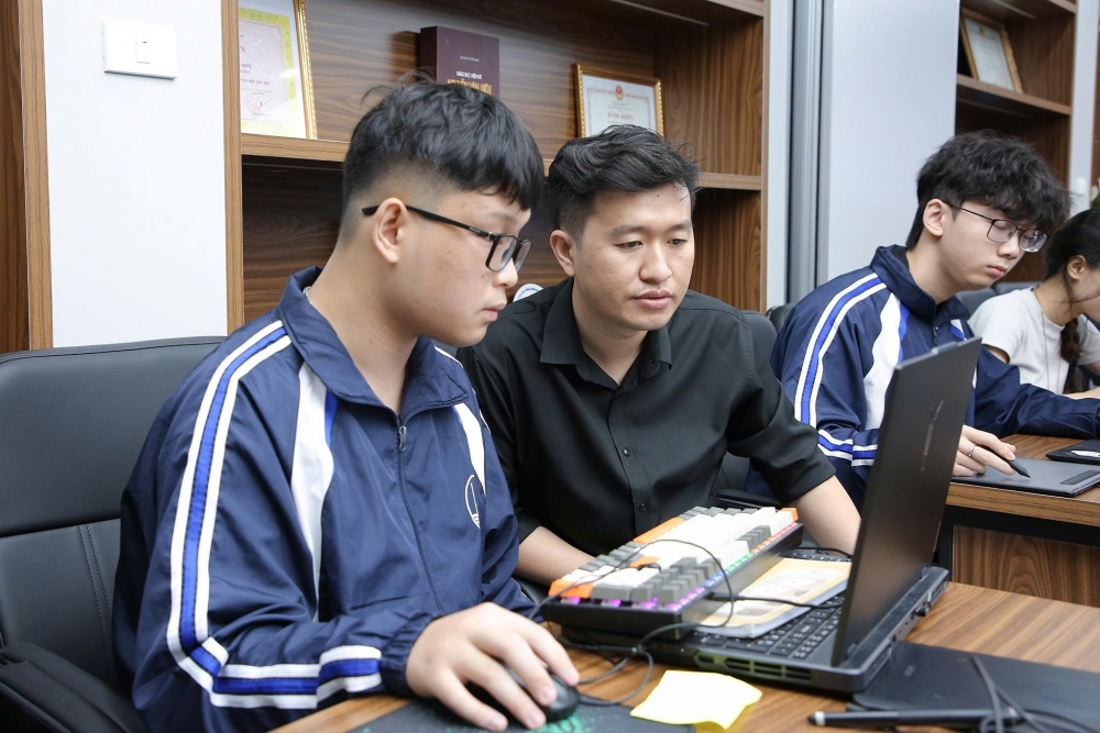 Đại học Quốc gia Hà Nội đưa công nghệ số và AI vào giảng dạy