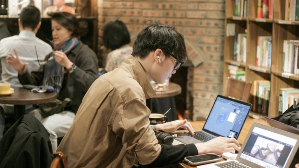 cuoc dua khac nghiet cua nhieu nguoi tre