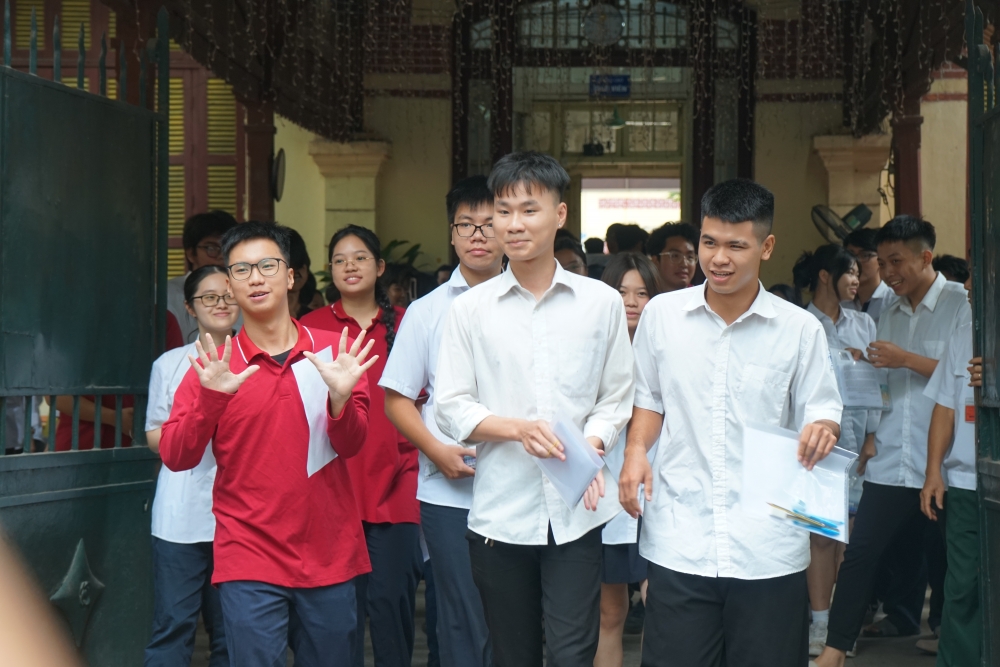 Thí sinh đánh giá đề Văn gần gũi, nhưng không dễ đạt 8+