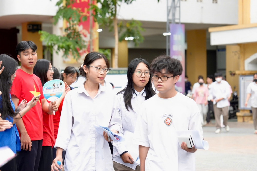15 thí sinh bị đình chỉ trong ngày đầu tiên thi tốt nghiệp THPT 2025