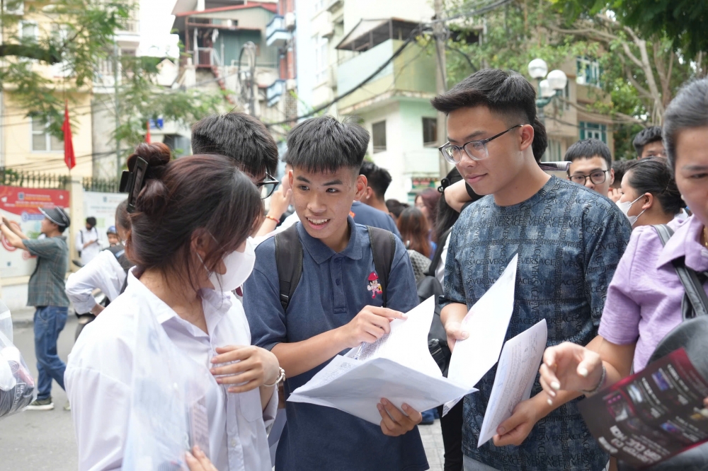 Đề Toán phân hóa sâu, thí sinh khó đạt 9 điểm