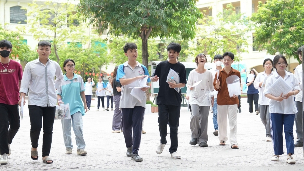 Học sinh vẫn còn cơ hội dù chưa trúng tuyển lớp 10 trường công Hà Nội