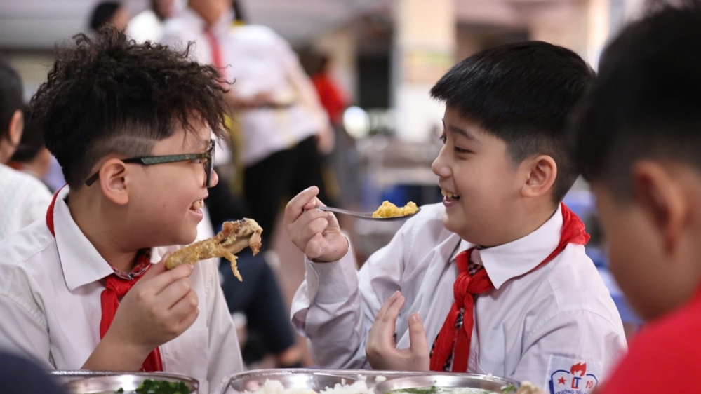 Bài 2: Bữa trưa miễn phí - biến chủ trương thành hành động