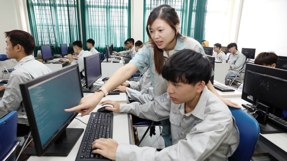 Sở GD&ĐT Hà Nội tiếp nhận 29 trung tâm giáo dục nghề nghiệp - giáo dục thường xuyên