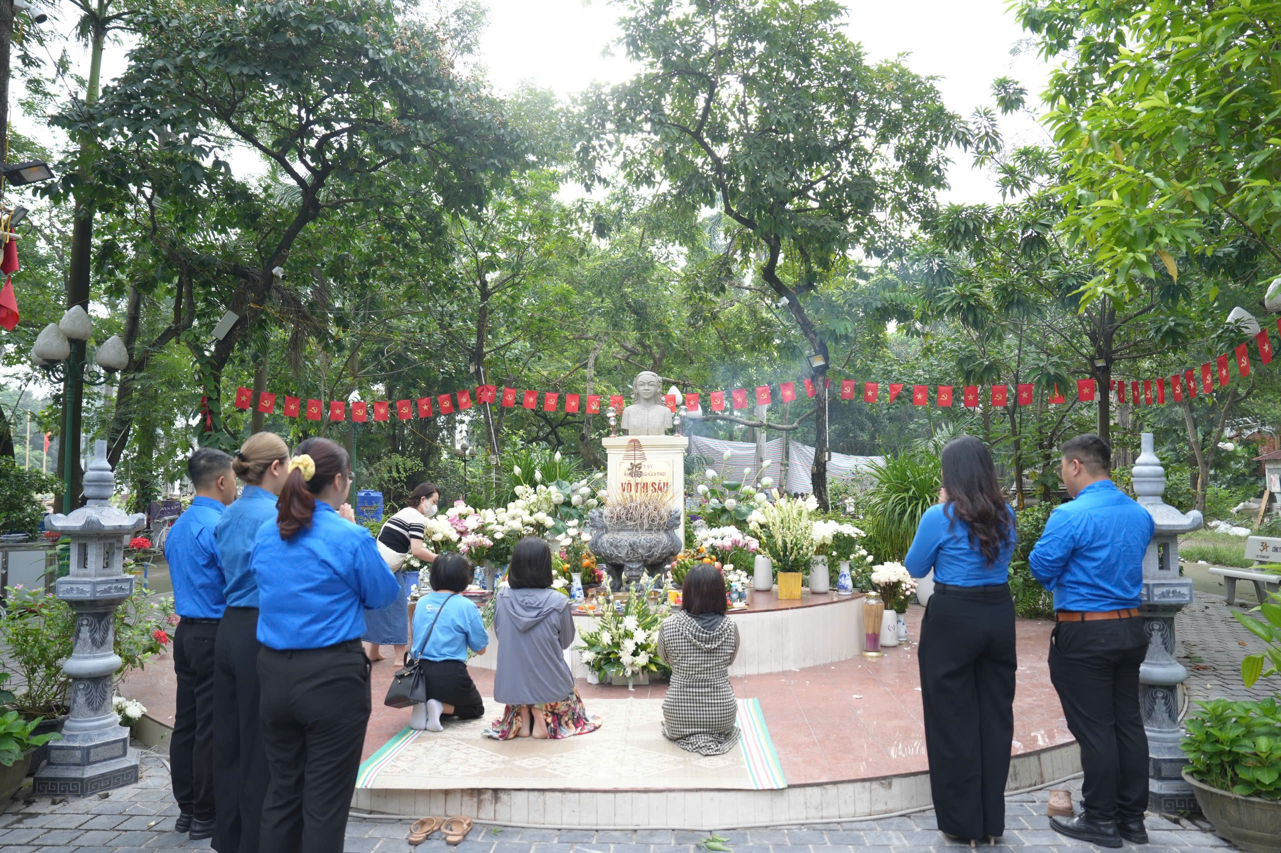 Tưởng nhớ nữ Anh hùng liệt sĩ Võ Thị Sáu