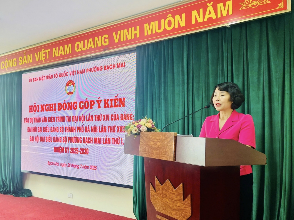 Ủy ban MTTQ phường Bạch Mai góp ý vào dự thảo văn kiện Đại hội Đảng các cấp