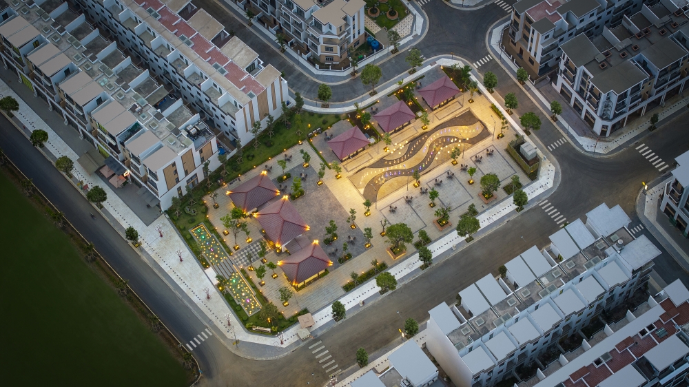 Khi Thành phố Thiên niên kỷ cửa ngõ phía Nam Sài Gòn hóa thành sàn diễn nghệ thuật đỉnh cao Khi Thành phố Thiên niên kỷ cửa ngõ phía Nam Sài Gòn hóa thành sàn diễn nghệ thuật đỉnh cao