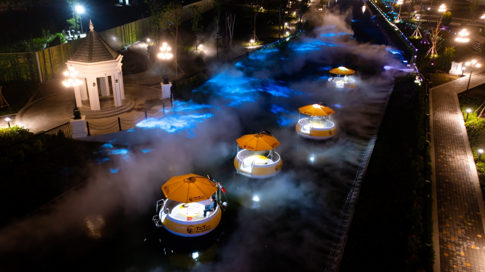 Ngỡ ngàng vẻ đẹp như cổ tích tại Dòng sông Ánh sáng sắp ra mắt tại Tây Ninh