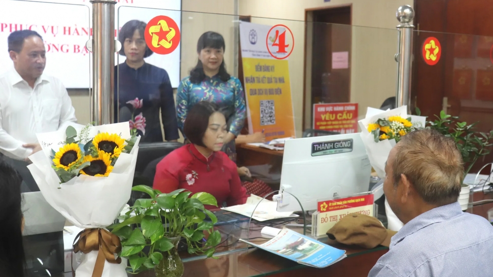 phuong bach mai tang toc van hanh hieu qua mo hinh chinh quyen moi