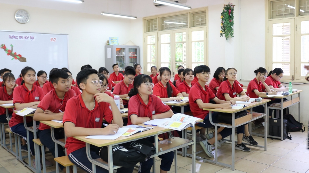 ha noi ty le phan luong sau thcs dat 194