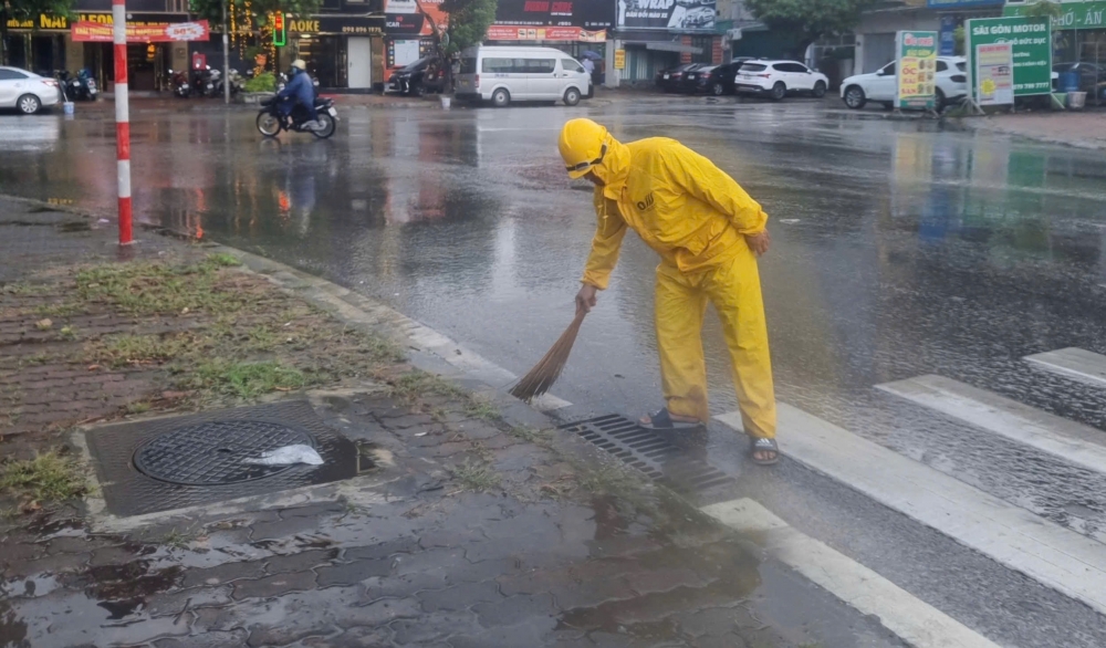 Chủ động xử lý kịp thời các tình huống xảy ra trong bão