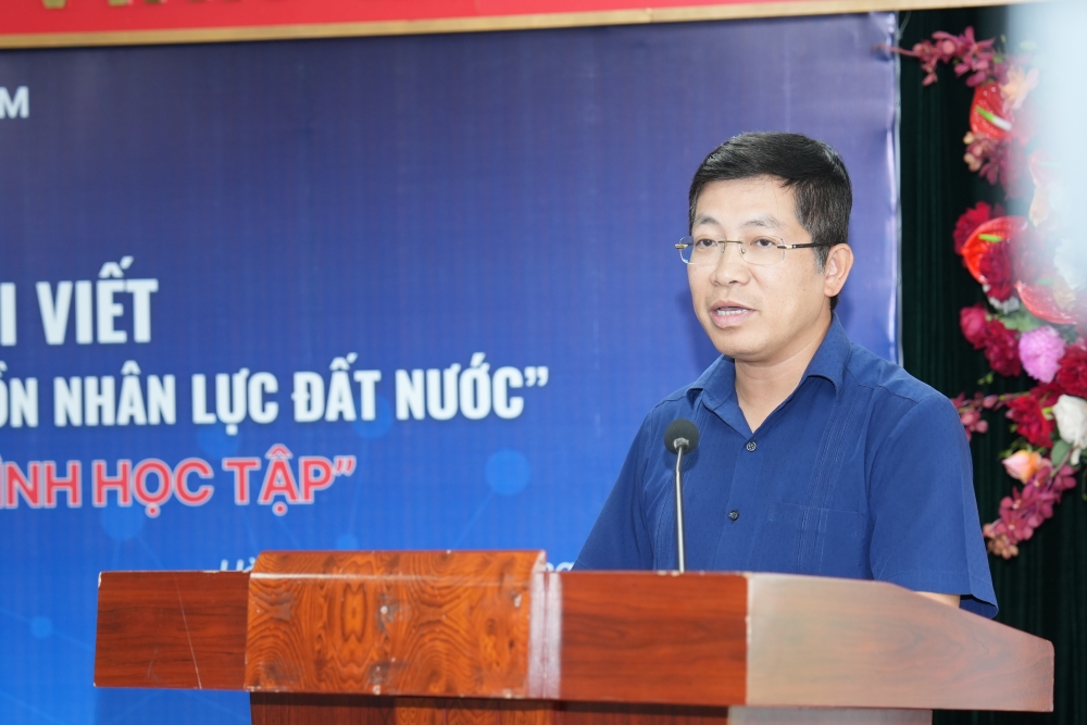 Phát động cuộc thi viết "Gia đình học tập"