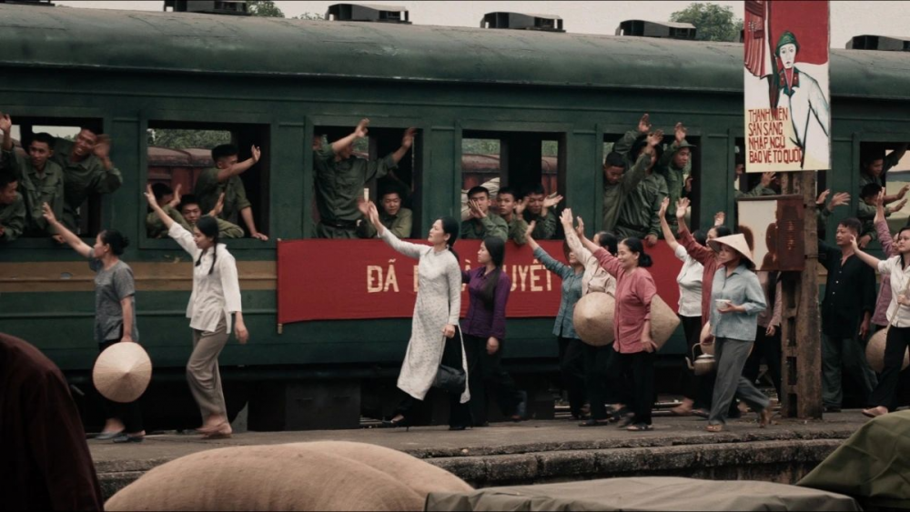 “Mưa đỏ” - Cơn bão phòng vé làm thay đổi diện mạo điện ảnh Việt