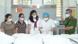 Phường Vĩnh Hưng siết chặt an toàn thực phẩm trường học trong năm học mới