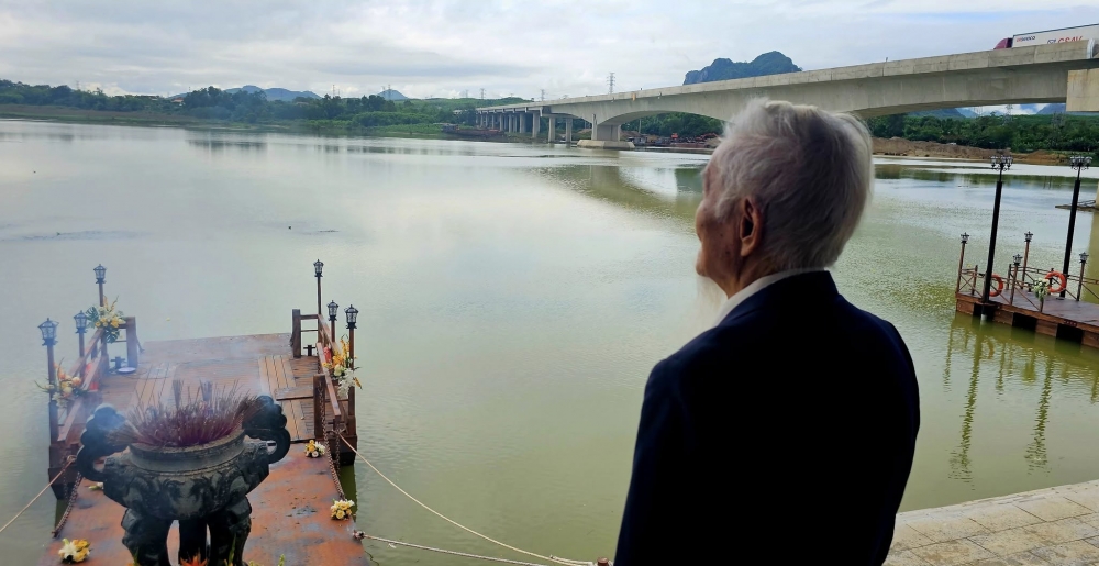 Cụ Phan Công Nông bồi hồi nhớ về những năm tháng gian lao mà oanh liệt Cụ Phan Công Nông bồi hồi nhớ về những năm tháng gian lao mà oanh liệt