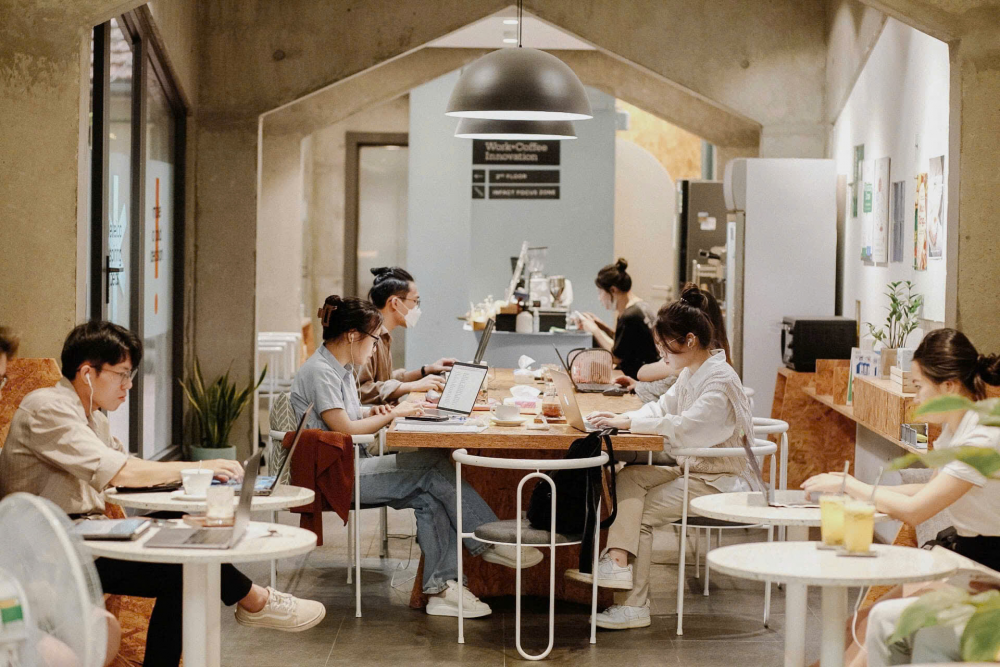 Lối sống "trực tuyến" kết nối 24/7 của thế hệ Z