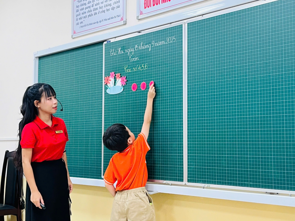 Hà Nội: Hơn 7.200 hồ sơ đăng ký thi viên chức giáo viên năm 2025 Hà Nội: Hơn 7.200 hồ sơ đăng ký thi viên chức giáo viên năm 2025