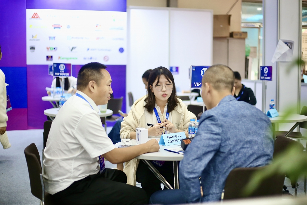 “Bữa tiệc” công nghệ và cơ hội đẩy mạnh chuỗi cung ứng điện tử Việt Nam