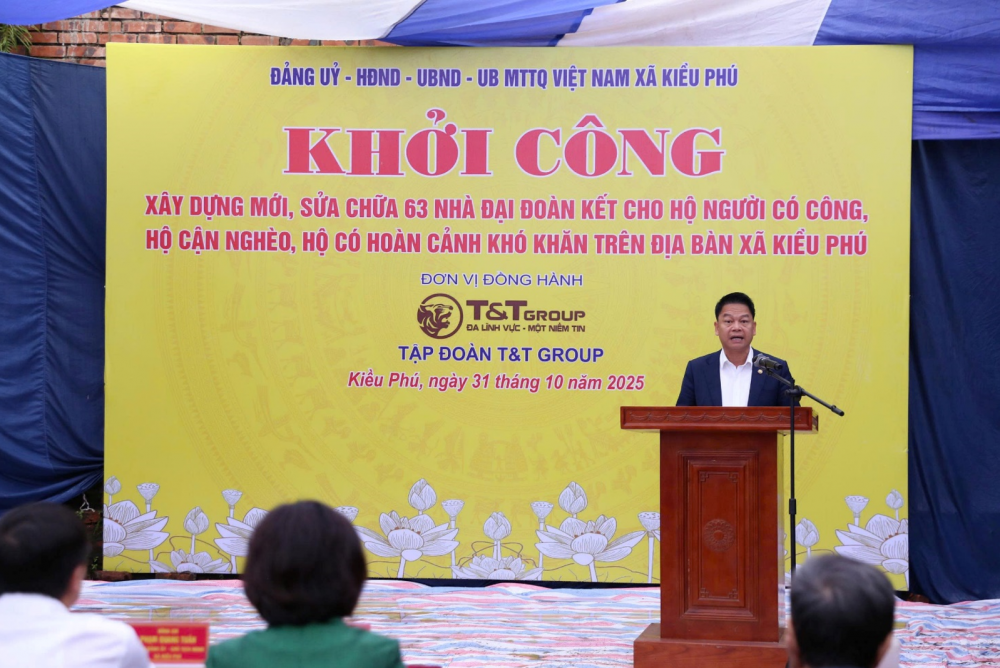 Ông Nguyễn Ngọc Nghị, Phó Tổng Giám đốc Tập đoàn T&T Group phát biểu tại sự kiện Ông Nguyễn Ngọc Nghị, Phó Tổng Giám đốc Tập đoàn T&T Group phát biểu tại sự kiện