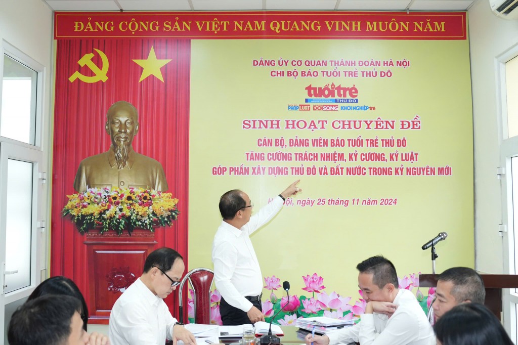 Đồn chí