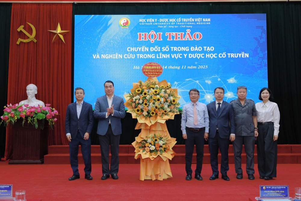 Chuyển đổi số trong y dược học cổ truyền: “Bản đồ số” cho tài nguyên dược liệu và phát triển bền vững Chuyển đổi số trong y dược học cổ truyền: “Bản đồ số” cho tài nguyên dược liệu và phát triển bền vững