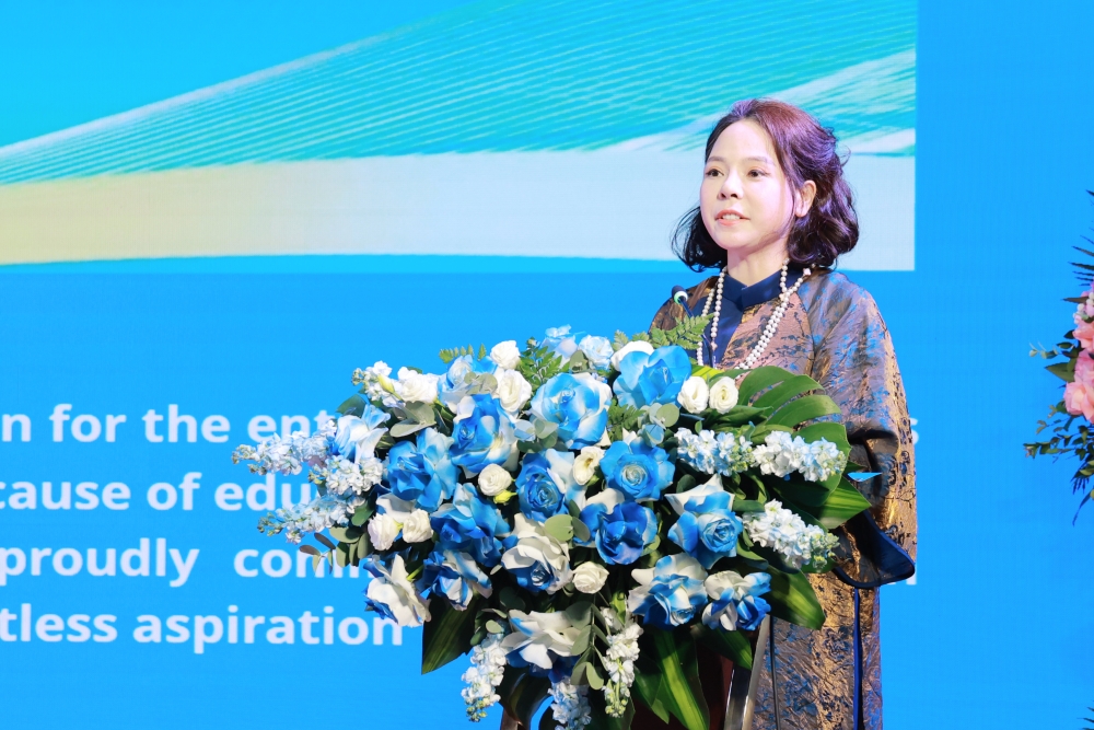 Khát vọng đổi mới trong dấu mốc 60 năm phát triển