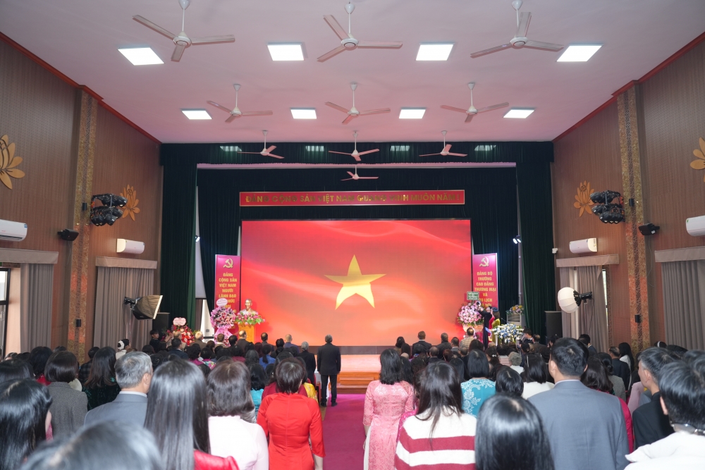 Khát vọng đổi mới trong dấu mốc 60 năm phát triển