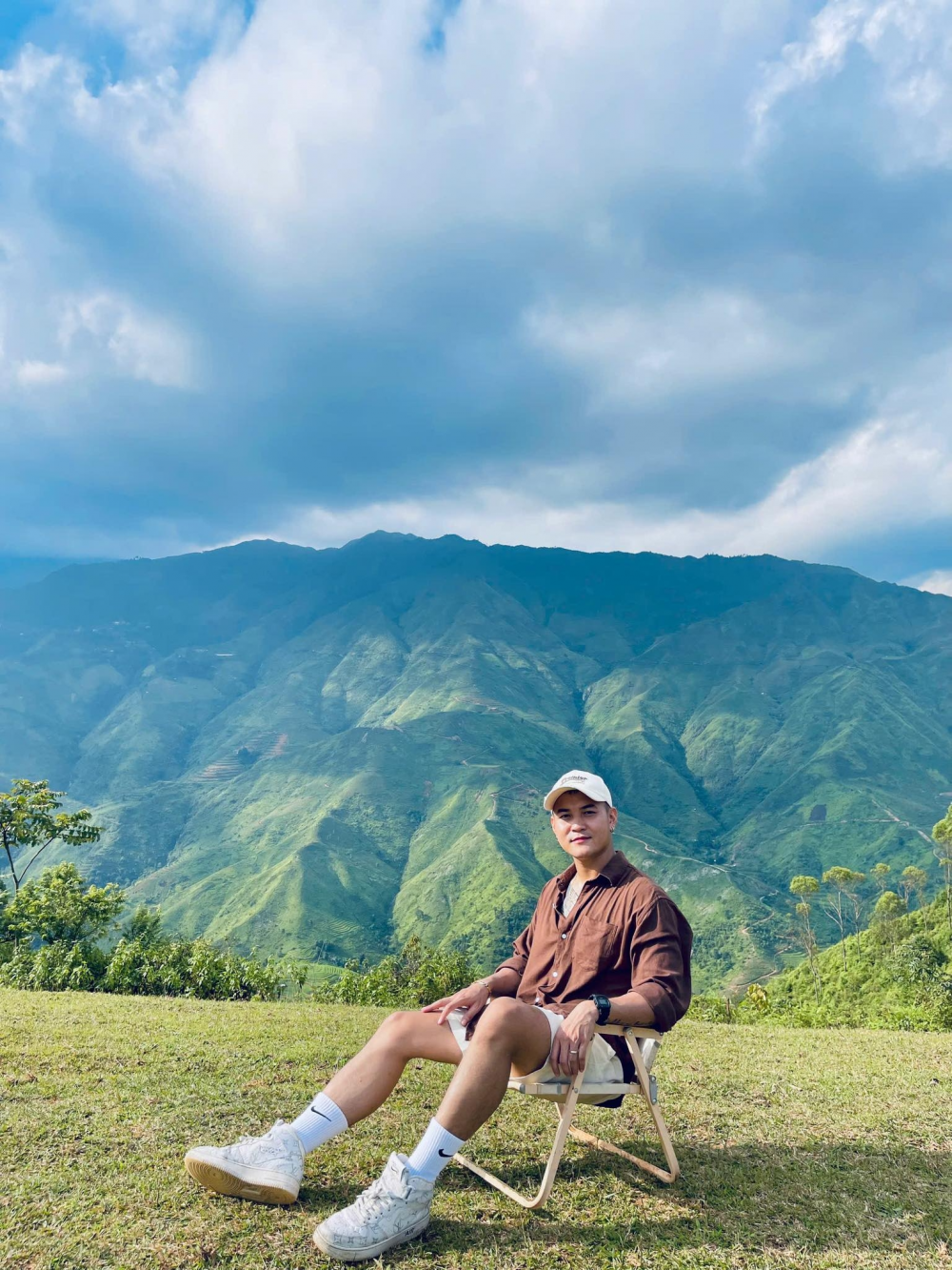 Người trẻ thắt chặt tài chính, ưu tiên an toàn dịp cuối năm