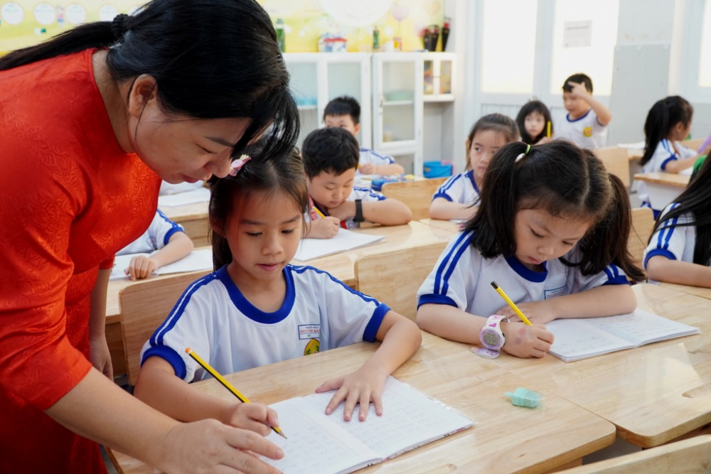 Bộ GD&ĐT lấy ý kiến sửa đổi Thông tư 29 về dạy thêm, học thêm