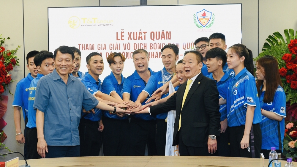 Từ Hà Nội T&T đến CAND - T&T: Hành trình 18 năm bóng bàn của bầu Hiển