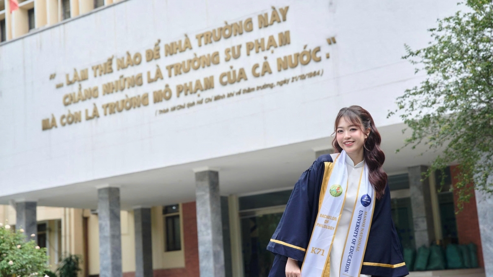 Thủ khoa sư phạm Ngữ văn truyền cảm hứng về tinh thần học tập