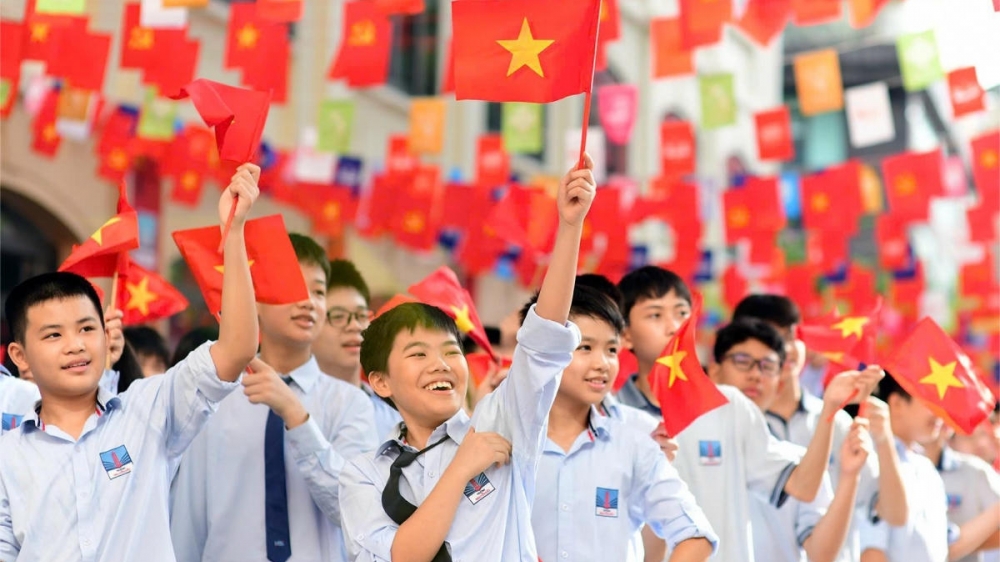 Học sinh Hà Nội không phải nộp đơn đề nghị miễn, hỗ trợ học phí