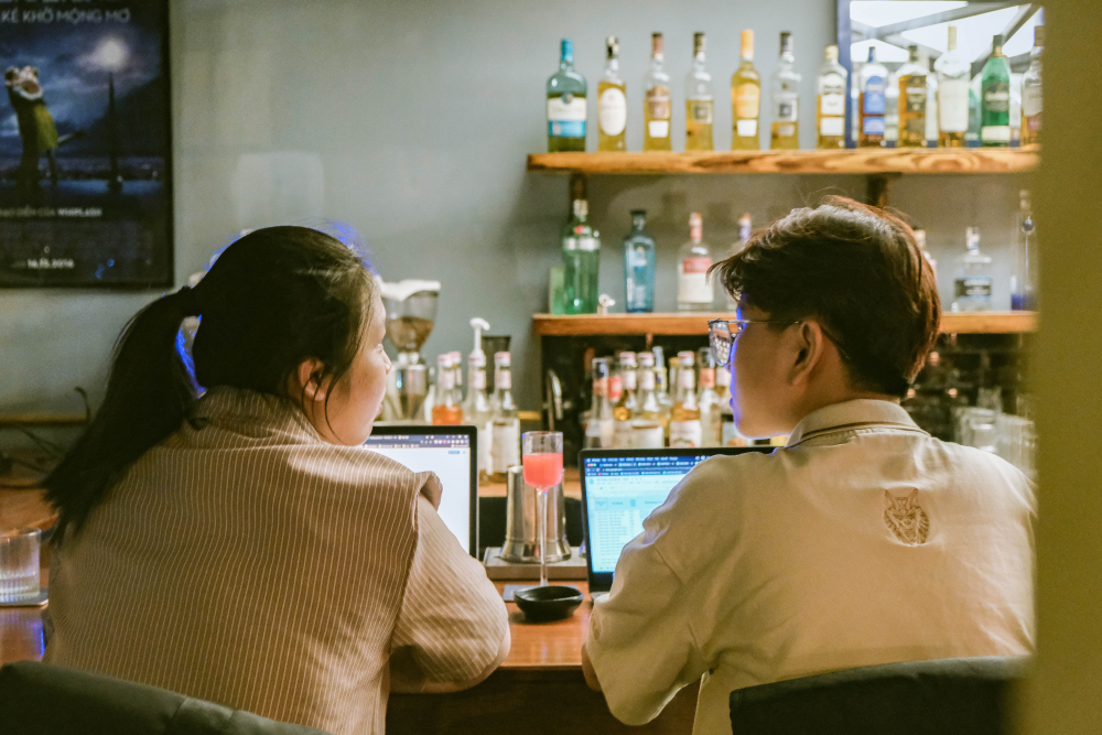 Gen Z Việt dần bỏ thói quen chơi khuya, uống rượu bia