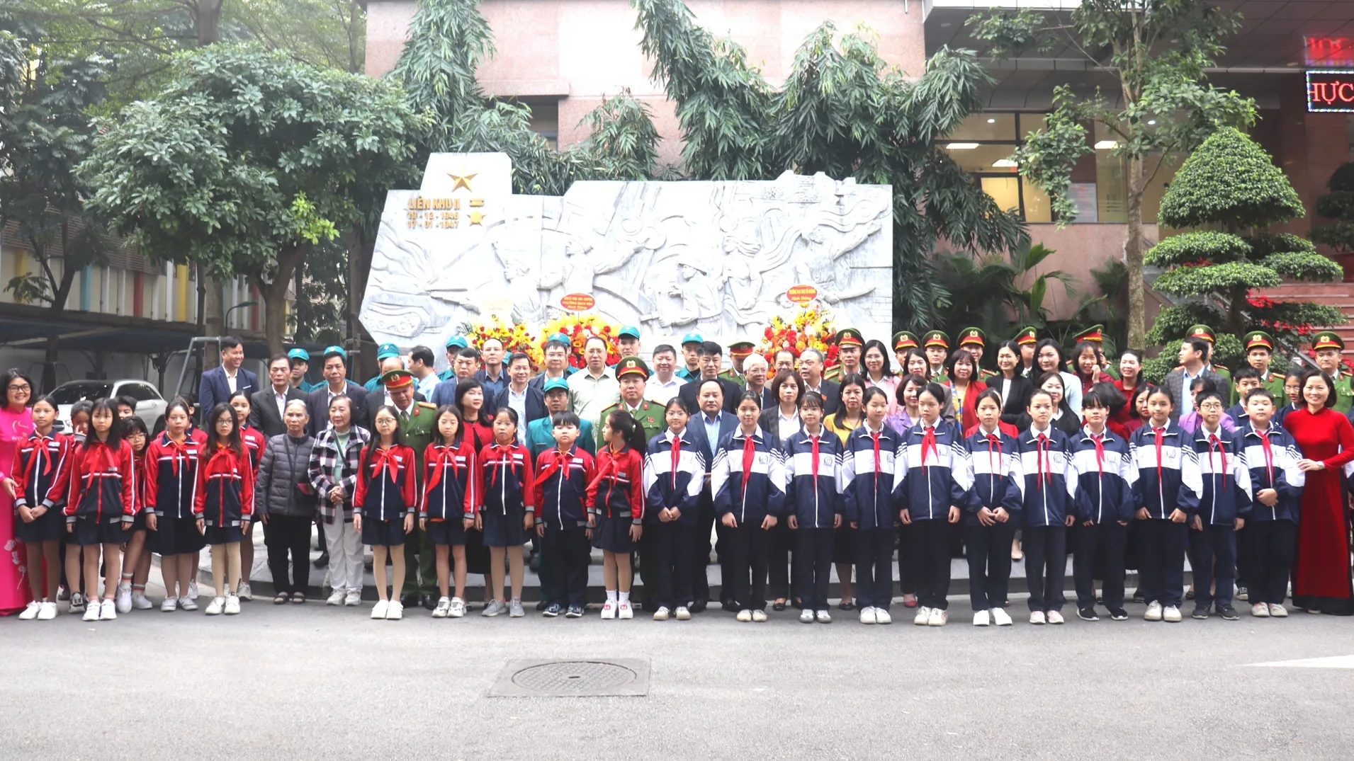 Phường Bạch Mai ôn lại truyền thống hào hùng của quân, dân Liên khu II