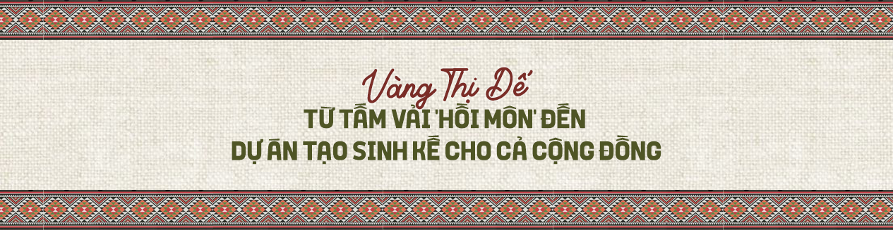 Phụ nữ H'Mông dệt nên sợi lanh “tự chủ”