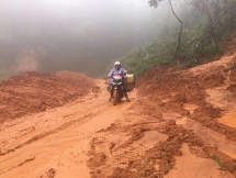 Ông giáo vùng biên - "người cha" của hàng trăm học sinh nghèo