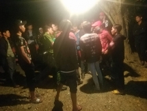 Sụp đất khi xây dựng cầu dân sinh, 3 người thương vong