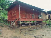 20 người dân tộc Mày ở Quảng Bình trốn vào rừng vì sợ Covid-19 về bản