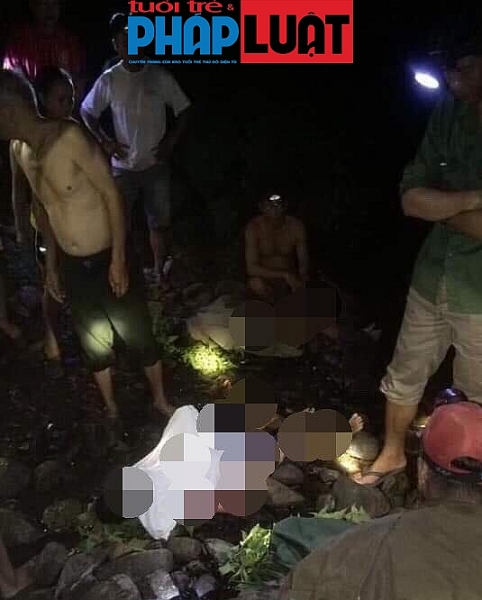 Quảng Bình: Đi bắt ốc, ba học sinh đuối nước thương tâm trong đêm quang binh di bat oc ba hoc sinh duoi nuoc thuong tam trong dem