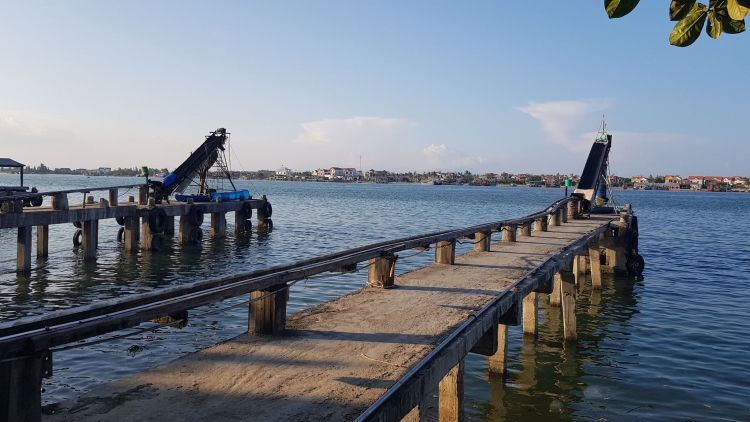 Ẩu đả ở Cảng cá Sông Gianh: Cần làm rõ nhiều thông tin
