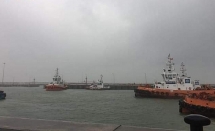 Vụ chìm tàu ở Hà Tĩnh: Đã cứu được 12 người, vẫn còn 1 người mất tích