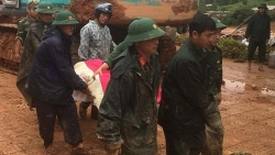 tim thay thi the thu 5 trong vu sat lo dat vui lap 22 chien sy su doan 337