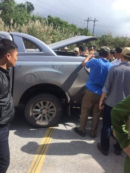 nong truy bat hai doi tuong dung xe ban tai cho 200kg ma tuy