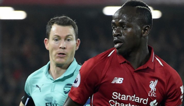 sterling quyet ha liverpool dua vo dich ngoai hang anh